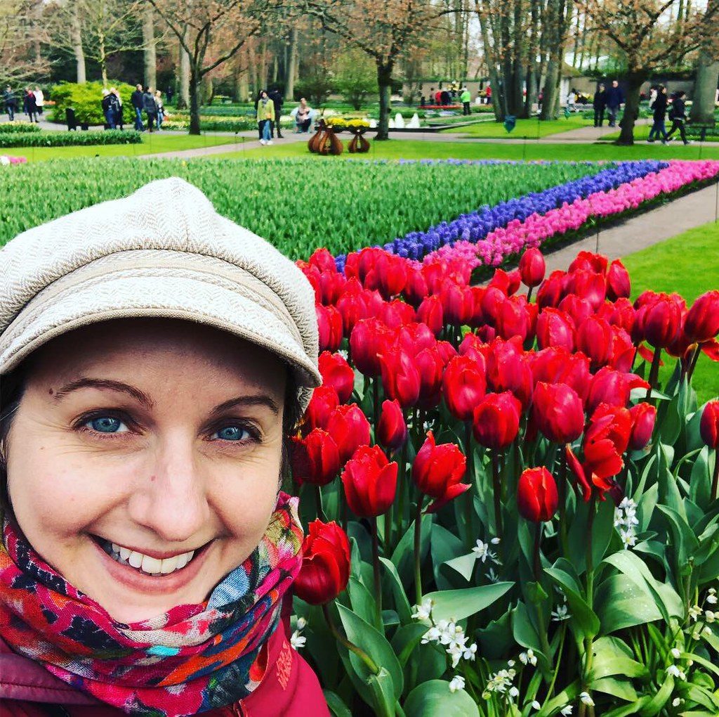 Jo Frances Penn at Keukenhof, Amsterdam. Instagram @jfpennauthor