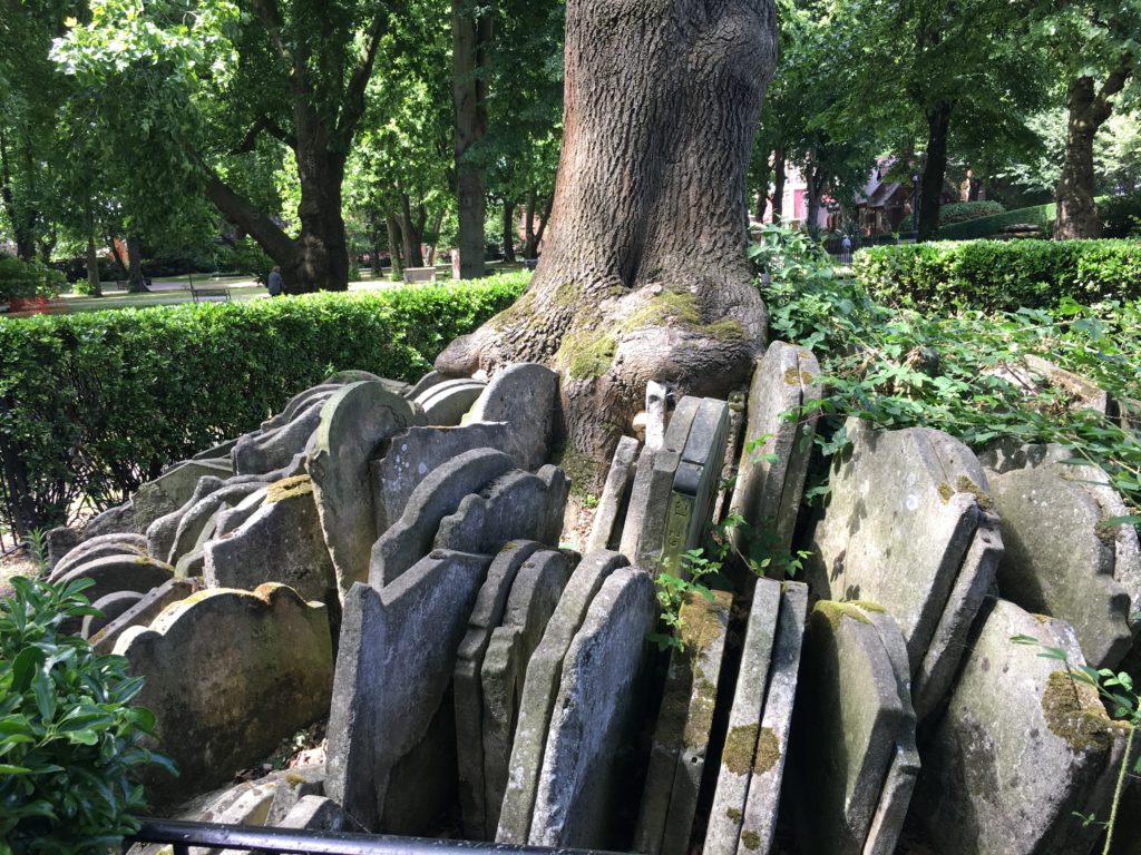 The Hardy Tree St Pancras London Photo by JFPenn