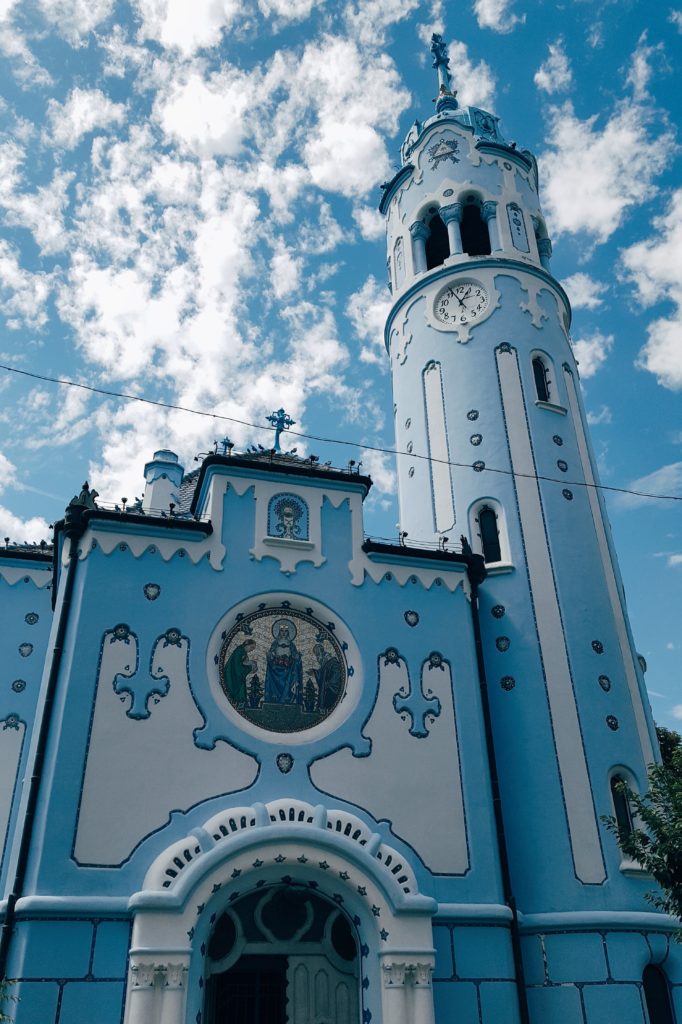 Church in Bratislava, Slovakia. Photo by Reiseuhu on Unsplash