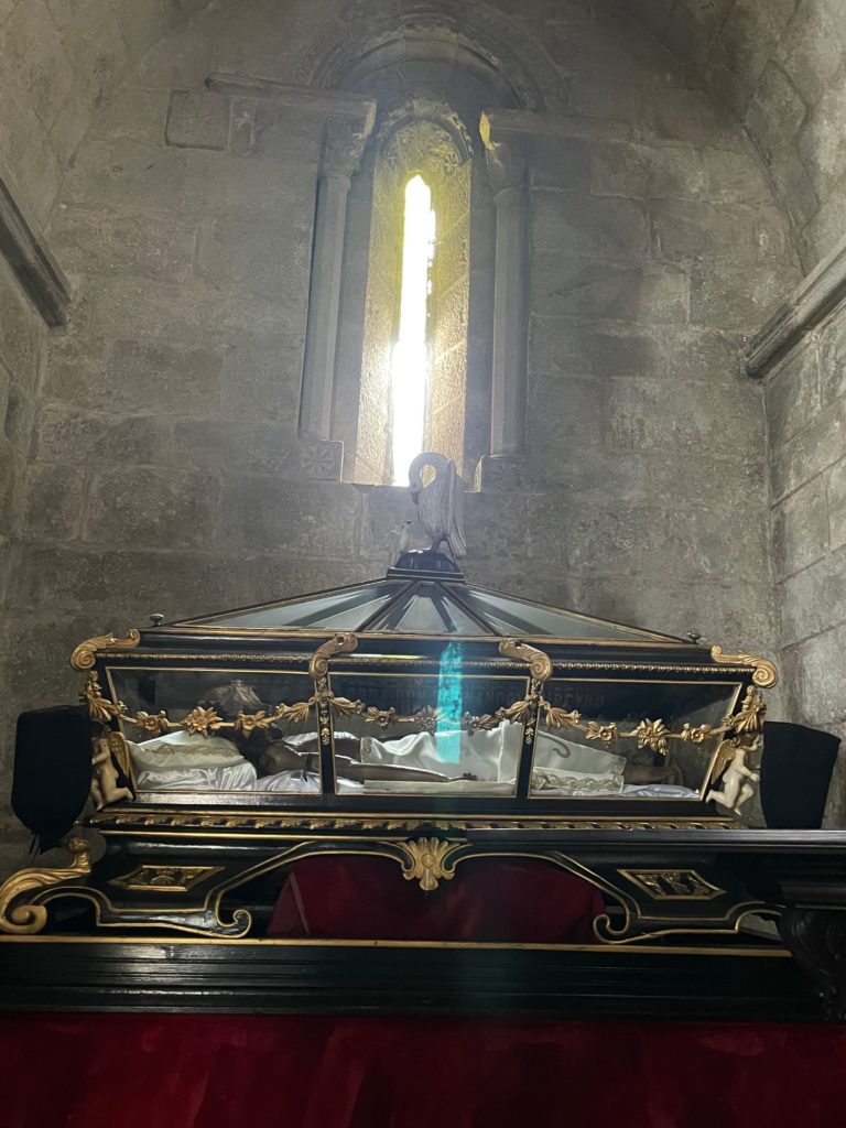 Jesus in the tomb Colexiata de Santa María de Baiona Photo by JFPenn