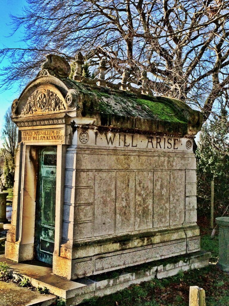 Tomb at Kensal Green cemetery, London, Photo by J.F. Penn