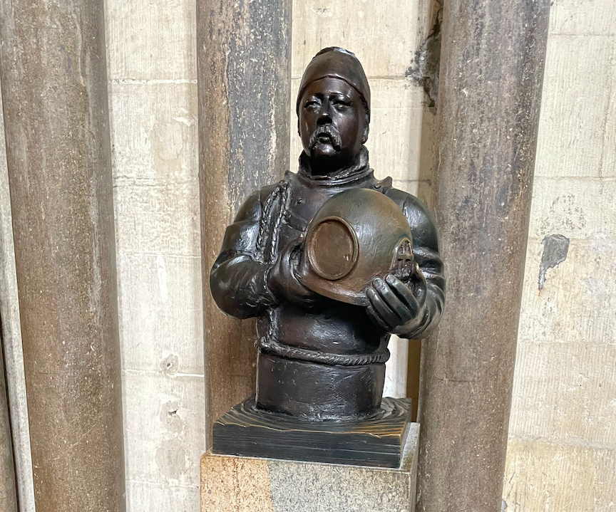 Memorial to William Walker diver Winchester Cathedral Photo by JFPenn