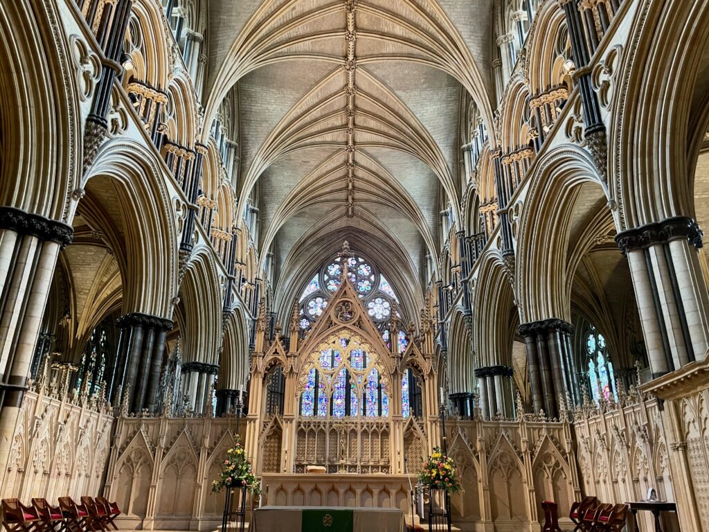 Altar Lincoln Cathedral, Photo by JFPenn