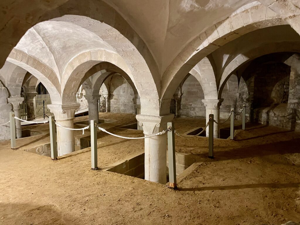 Crypt Gloucester cathedral Photo by JFPenn