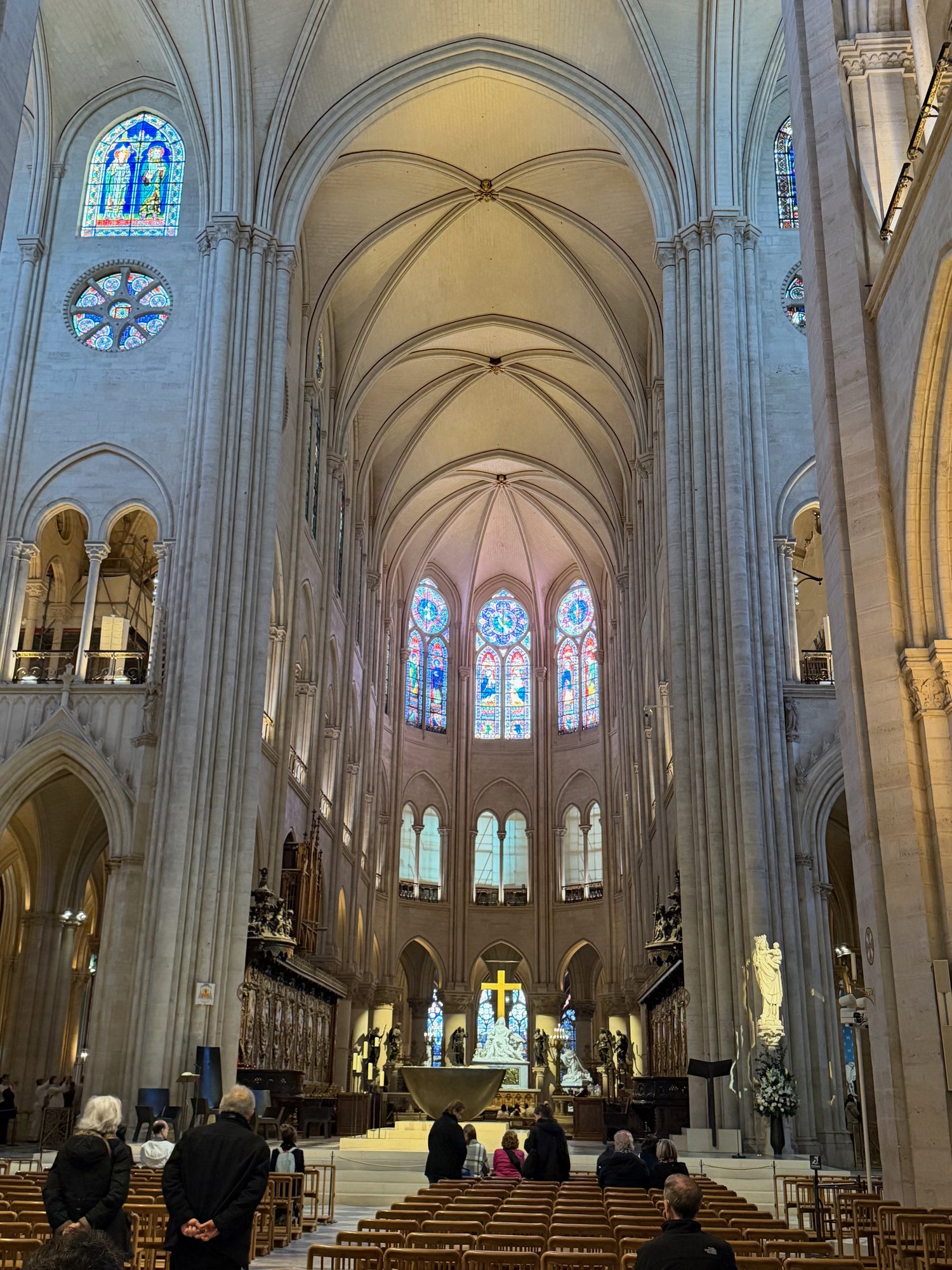 Nave looking east to the choir, Notre-Dame de Paris. Photo by JFPenn