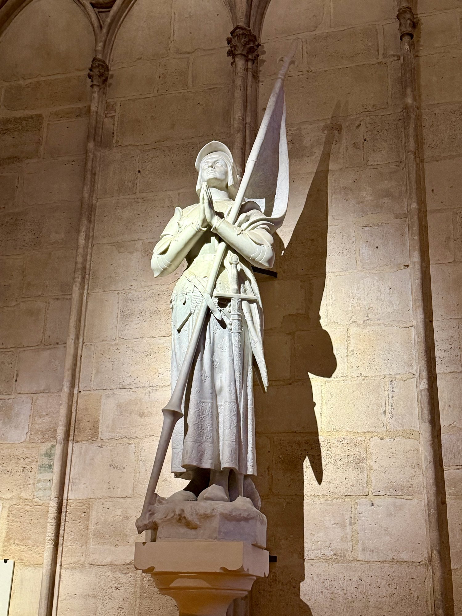 Statue of Saint Joan of Arc, Notre-Dame de Paris. Photo by JFPenn